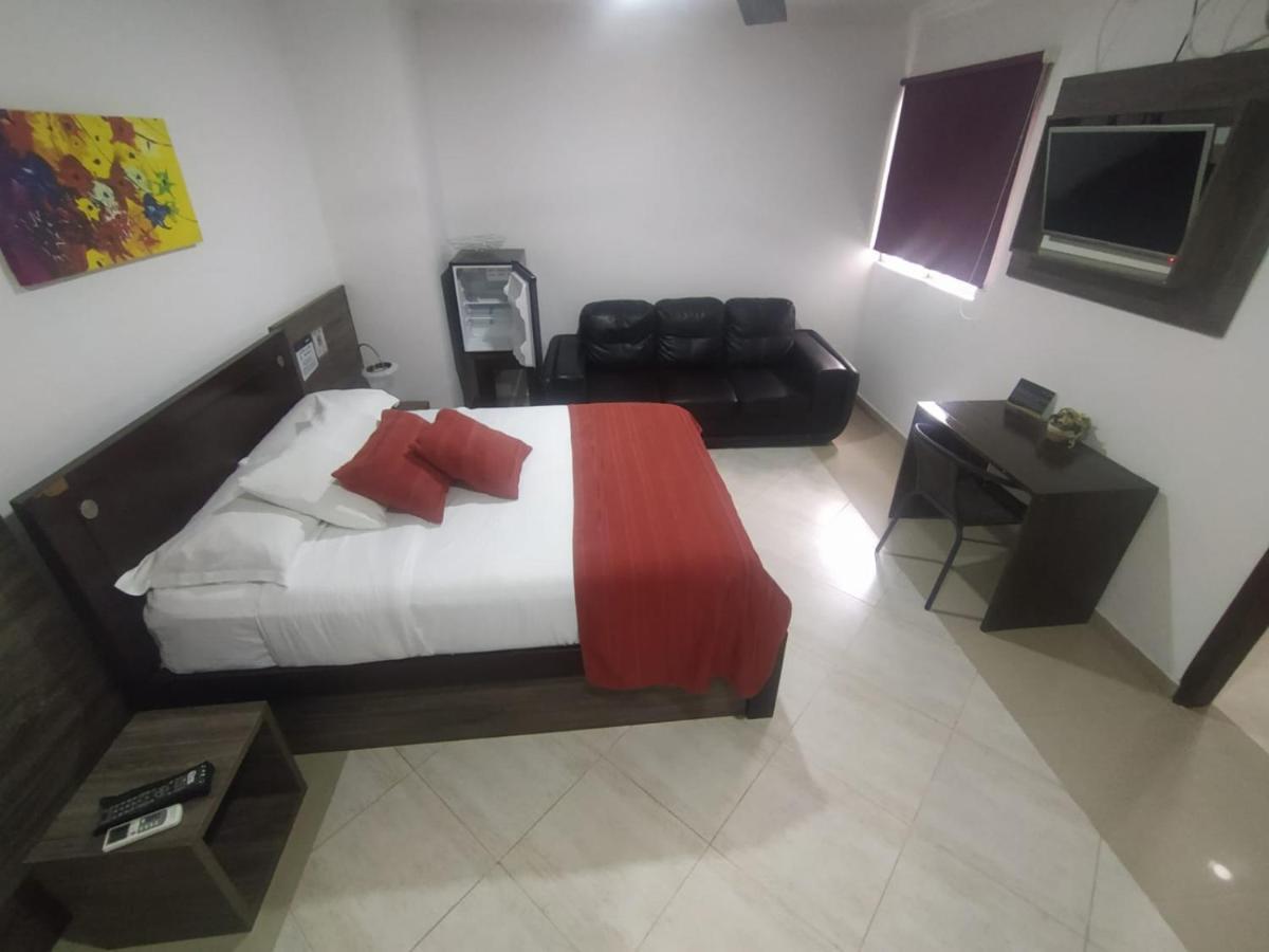 Hotel La Casa 1 Montería Extérieur photo